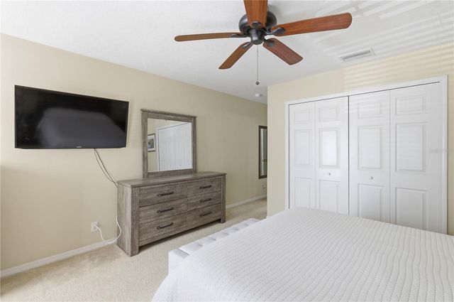 3871 MARINER DRIVE, St Petersburg, FL 33705