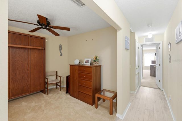 3871 MARINER DRIVE, St Petersburg, FL 33705