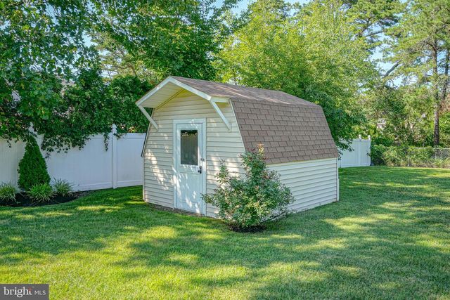112 E PARK AVE, Williamstown, NJ 08094
