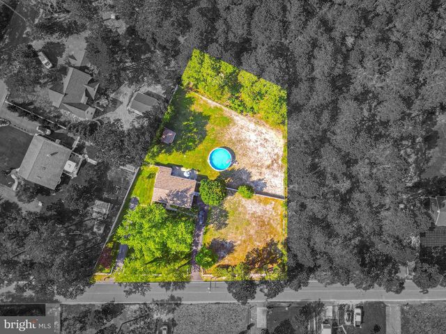 112 E PARK AVE, Williamstown, NJ 08094