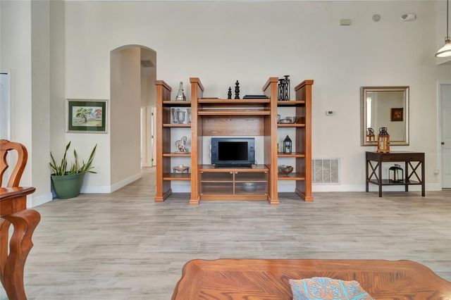 15434 MARKHAM DRIVE, Clermont, FL 34714