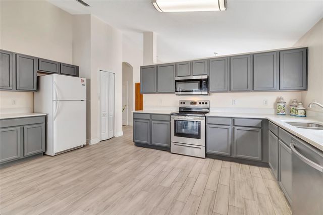 15434 MARKHAM DRIVE, Clermont, FL 34714