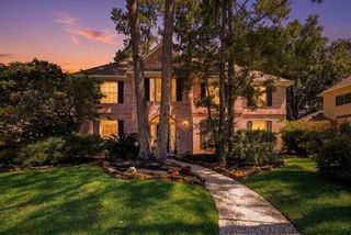 5834 Mountain View Drive, Kingwood, TX 77345