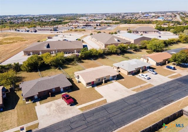 3327 Chisholm Trail, Killeen, TX 76542