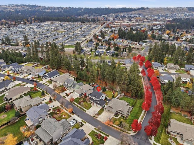 9006 N Rosebury Ln, Spokane, WA 99208