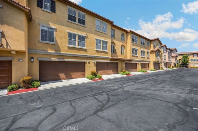 8427 E Kendra Loop, Orange, CA 92867