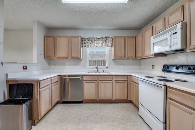721 Bray Street, Cedar Hill, TX 75104