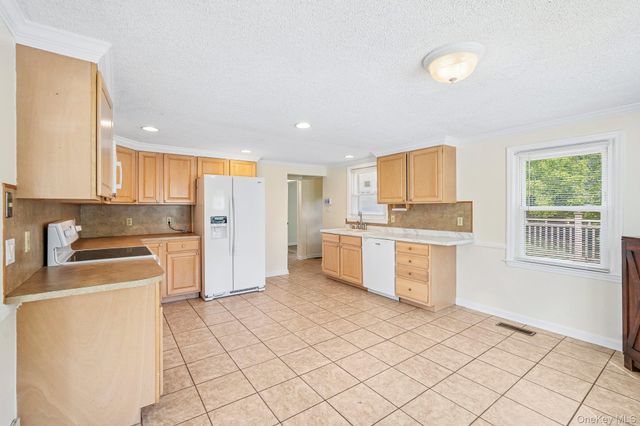 36 Route 17K, Newburgh, NY 12550