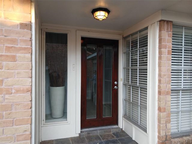 12927 Westmere Drive, Houston, TX 77077