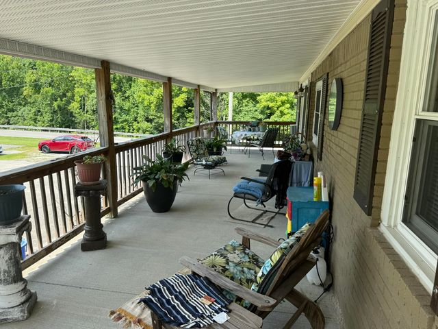 10833 Battlefield Memorial Highway, Berea, KY 40403