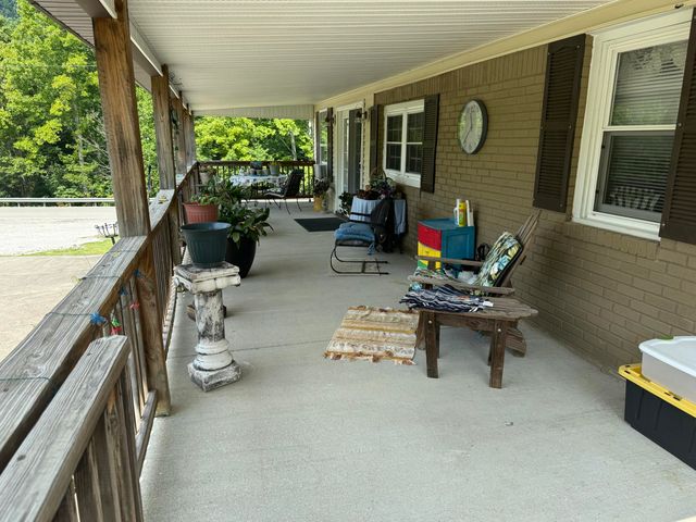 10833 Battlefield Memorial Highway, Berea, KY 40403