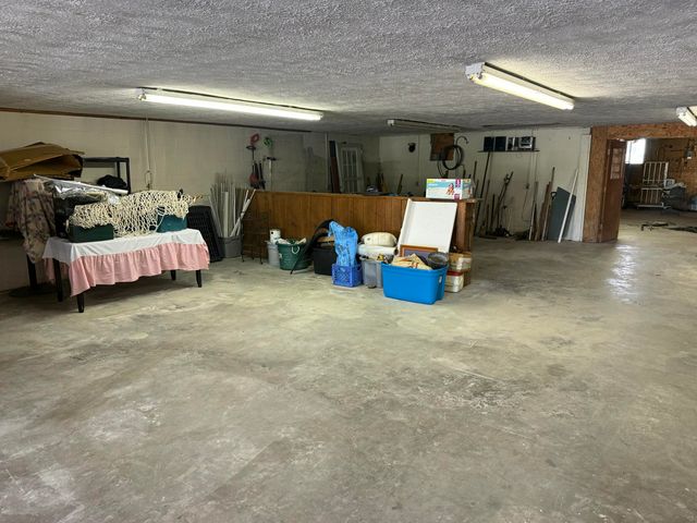 10833 Battlefield Memorial Highway, Berea, KY 40403