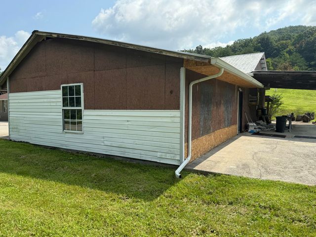 10833 Battlefield Memorial Highway, Berea, KY 40403