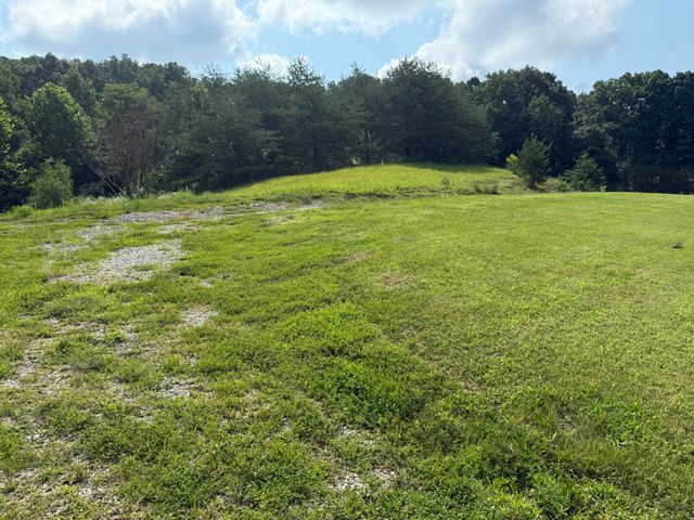 10833 Battlefield Memorial Highway, Berea, KY 40403