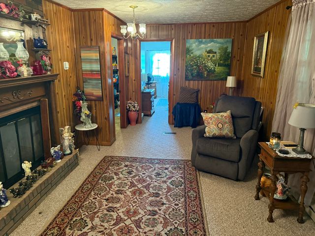 10833 Battlefield Memorial Highway, Berea, KY 40403