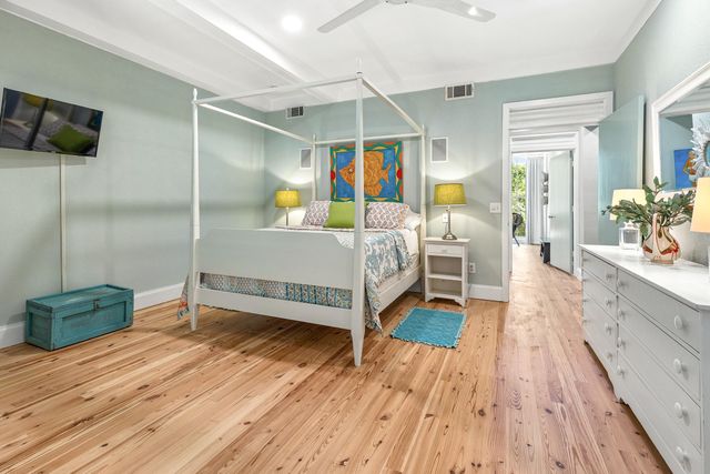207 E Ruskin Place, Santa Rosa Beach, FL 32459