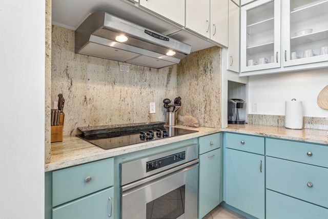 207 E Ruskin Place, Santa Rosa Beach, FL 32459
