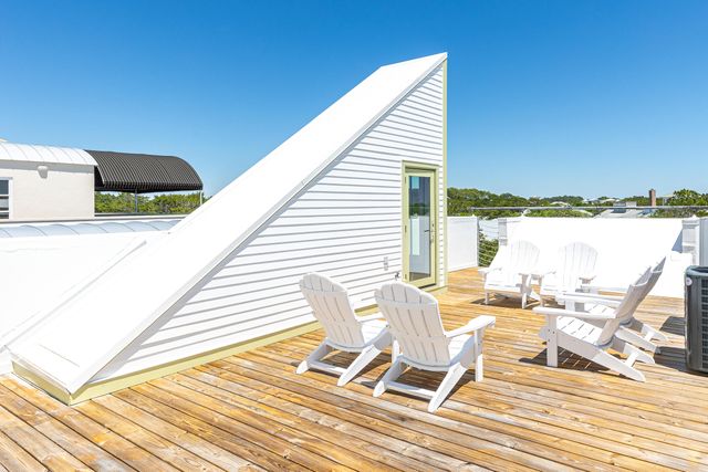 207 E Ruskin Place, Santa Rosa Beach, FL 32459