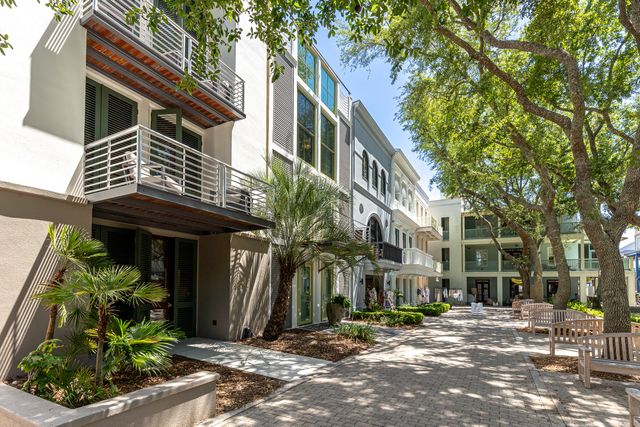 207 E Ruskin Place, Santa Rosa Beach, FL 32459