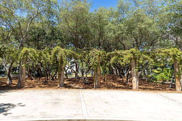 207 E Ruskin Place, Santa Rosa Beach, FL 32459