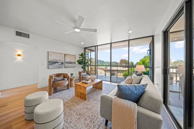 2500 Torrey Pines Rd 305, La Jolla, CA 92037