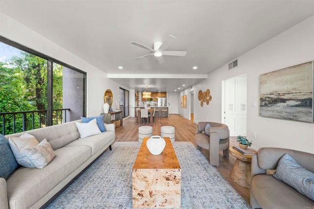 2500 Torrey Pines Rd 305, La Jolla, CA 92037