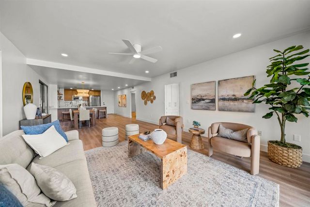 2500 Torrey Pines Rd 305, La Jolla, CA 92037