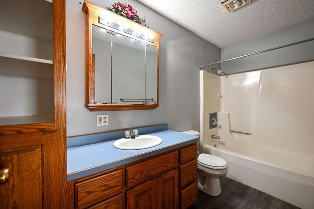 28395 County Road A, Spooner, WI 54801