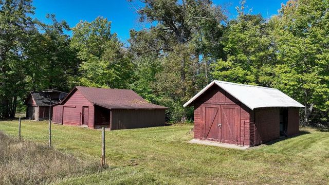 28395 County Road A, Spooner, WI 54801