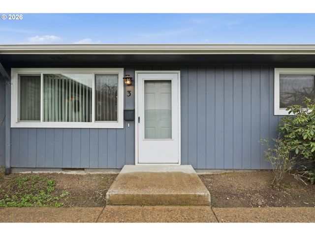 822 S COLUMBIA St, Newberg, OR 97132