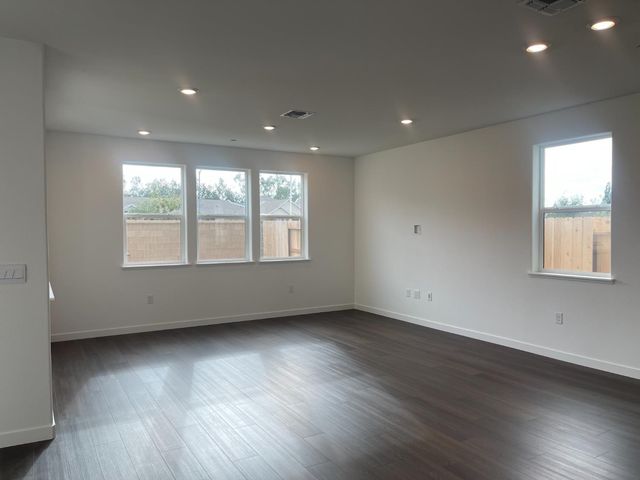 8500 Cottonseed Way, Elk Grove, CA 95624