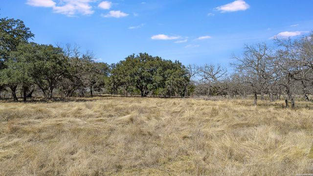 254 N. Fork Bonner Rd, Leakey, TX 78873