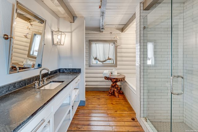 254 N. Fork Bonner Rd, Leakey, TX 78873