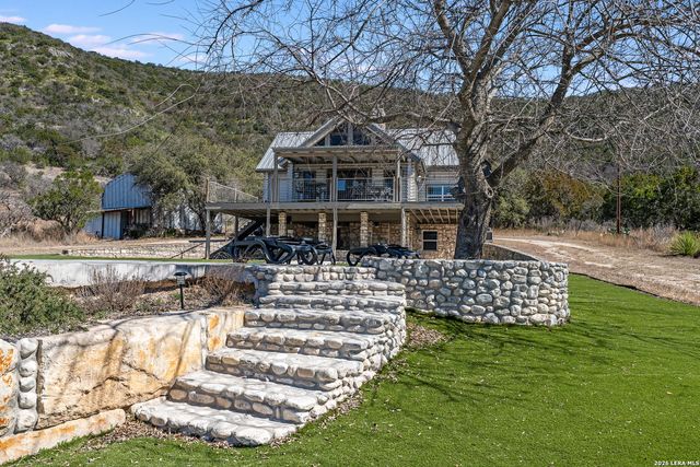 254 N. Fork Bonner Rd, Leakey, TX 78873