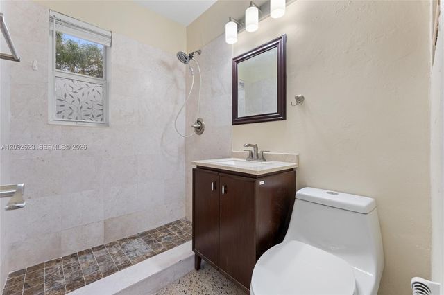 6820 SW 77th Terrace, South Miami, FL 33143