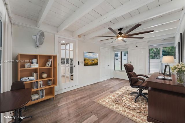 6820 SW 77th Terrace, South Miami, FL 33143