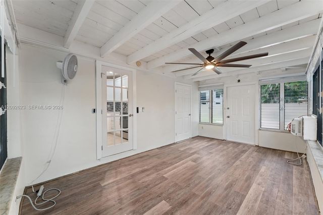 6820 SW 77th Terrace, South Miami, FL 33143