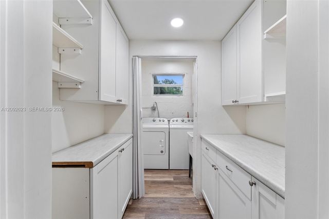 6820 SW 77th Terrace, South Miami, FL 33143