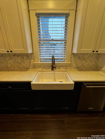 229 Nelson Ave, San Antonio, TX 78210