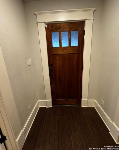 229 Nelson Ave, San Antonio, TX 78210