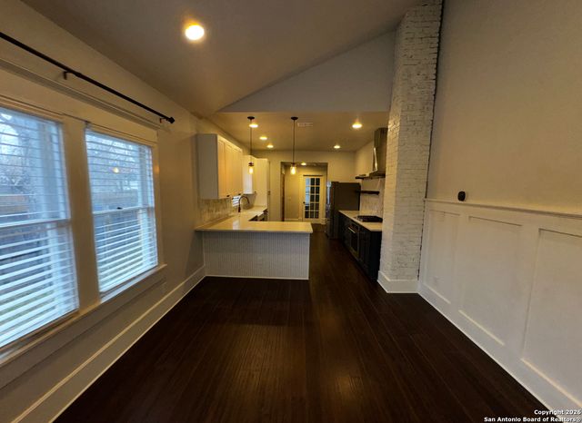 229 Nelson Ave, San Antonio, TX 78210