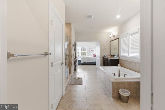 13603 HEBRON LN, Upper Marlboro, MD 20774