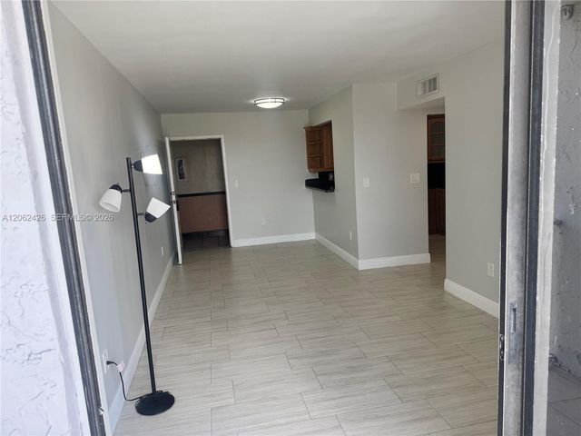8075 NW 7th Street 403, Miami, FL 33126