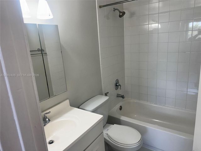 8075 NW 7th Street 403, Miami, FL 33126