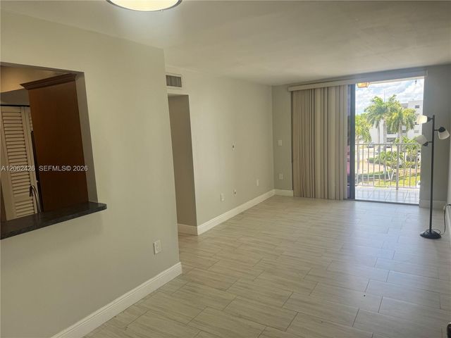 8075 NW 7th Street 403, Miami, FL 33126