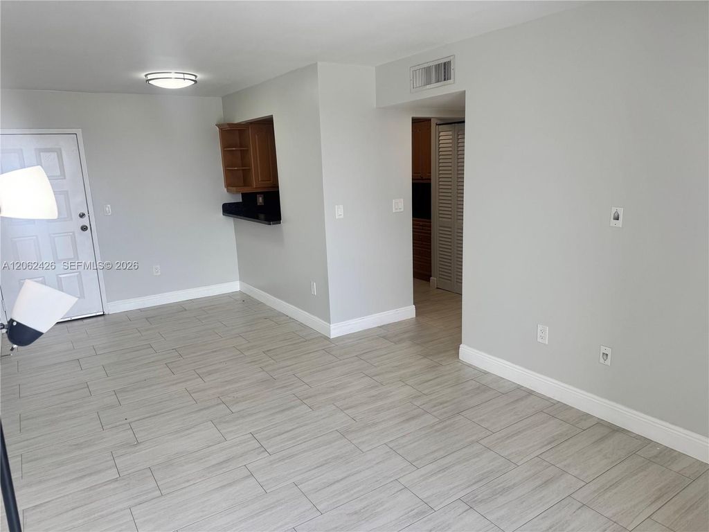 8075 NW 7th Street 403, Miami, FL 33126