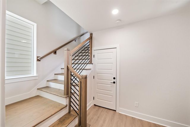 1003 E 33rd Street, Houston, TX 77022