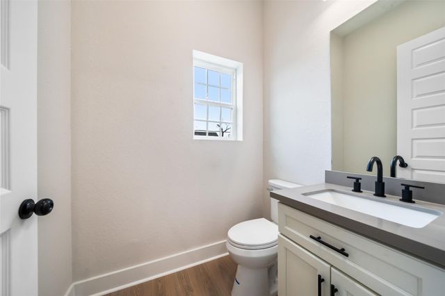 1003 E 33rd Street, Houston, TX 77022