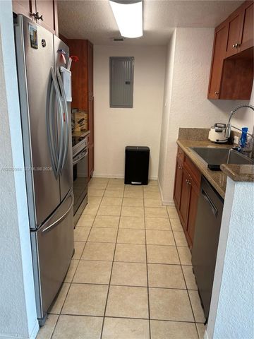 36 NW 6th Ave 802, Miami, FL 33128