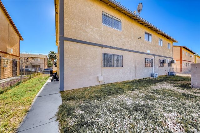 4762 Cessna Avenue, Las Vegas, NV 89115